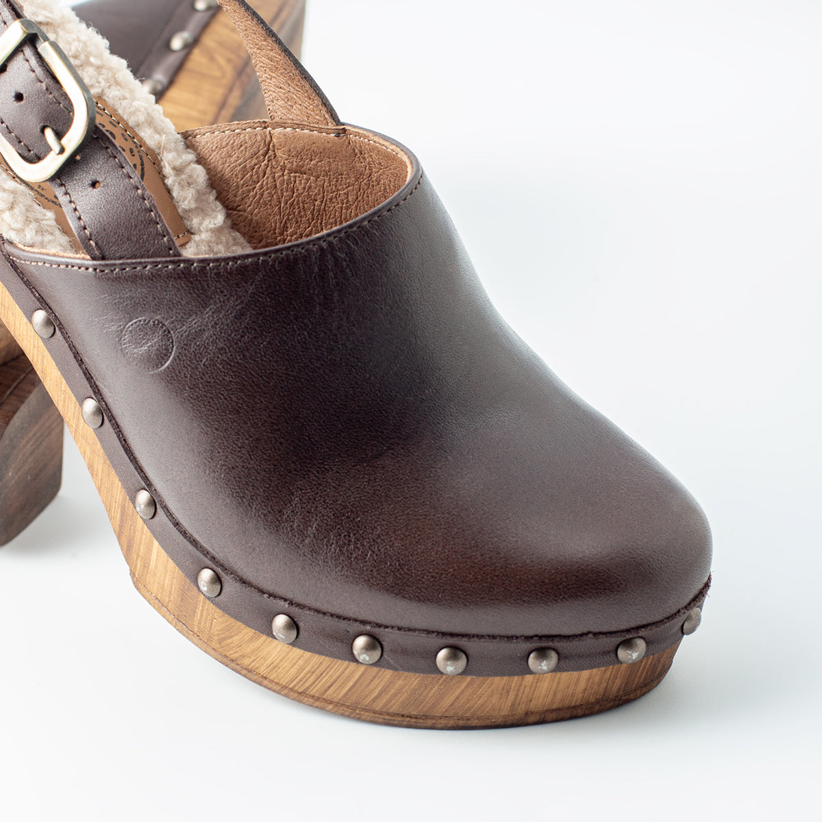 Chocolate Leather Strap Cullera Clog