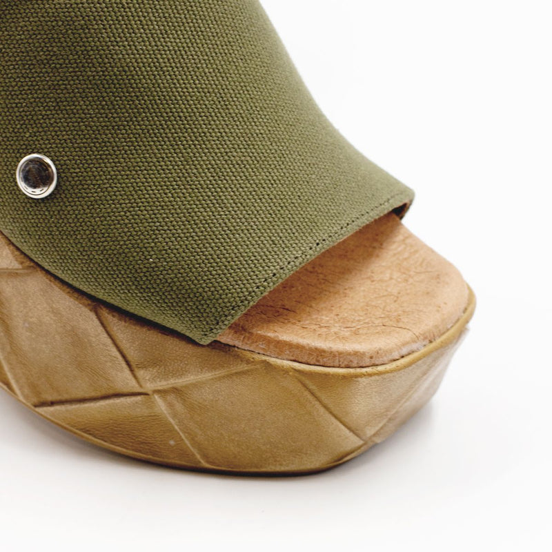 Macao Olive Platform Sandal 